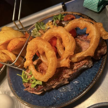 steak-onion-rings